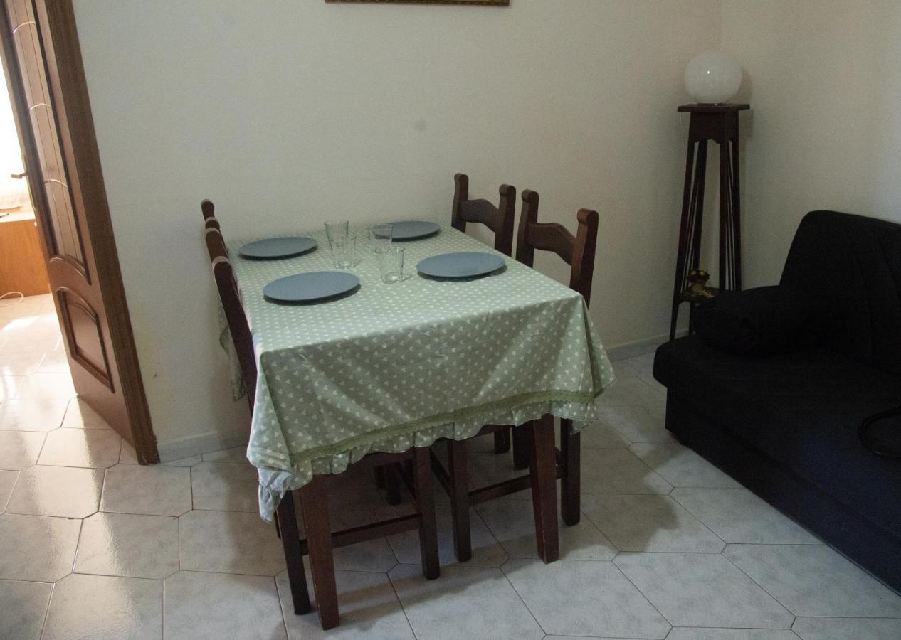 Panta Rei Apartment Mentana Bagian luar foto
